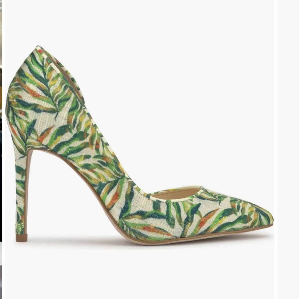 Elegant Green Leaf Patterned Women's Heels